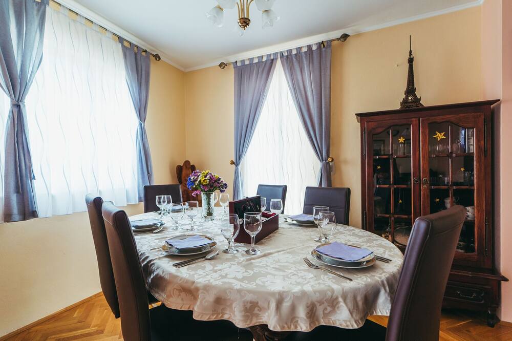 Photo of Livingroom in Prolozac
