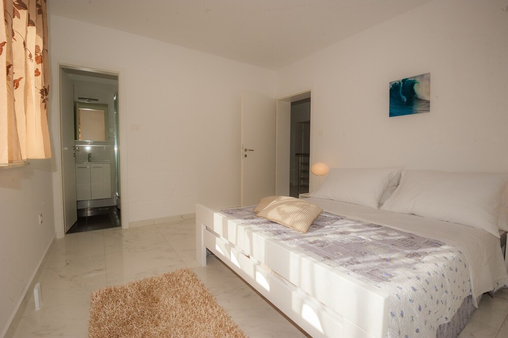Photo of Bedroom in Milohnici