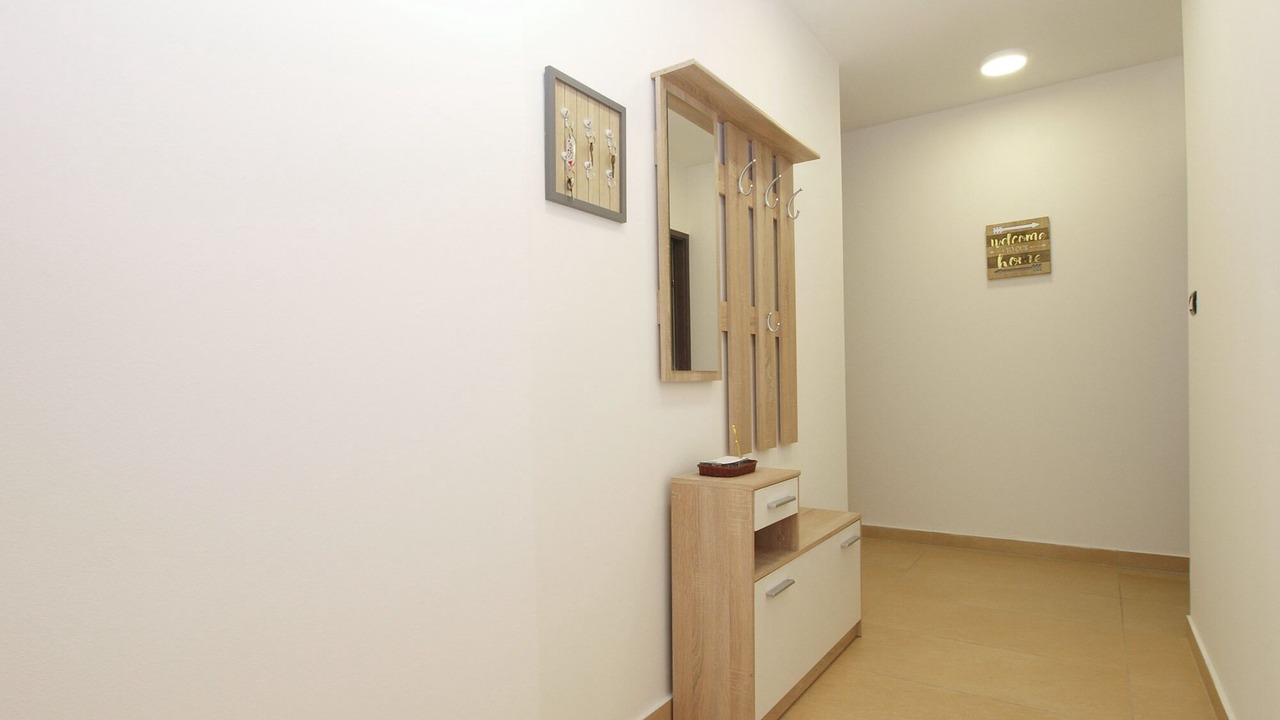 Photo of Others in Stinjan