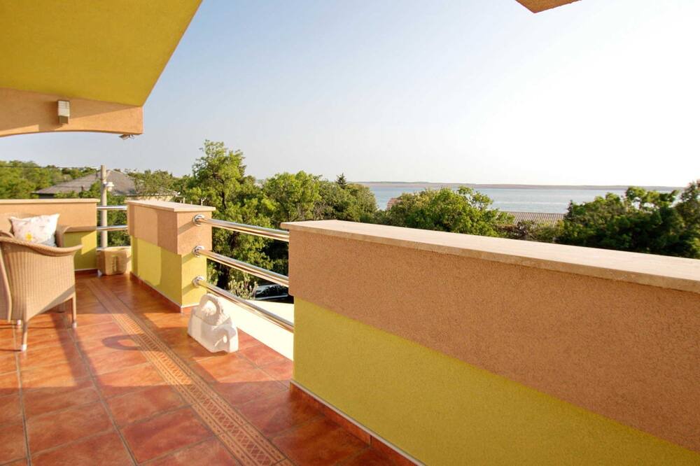 Photo of Patio Balcony in Sibuljina