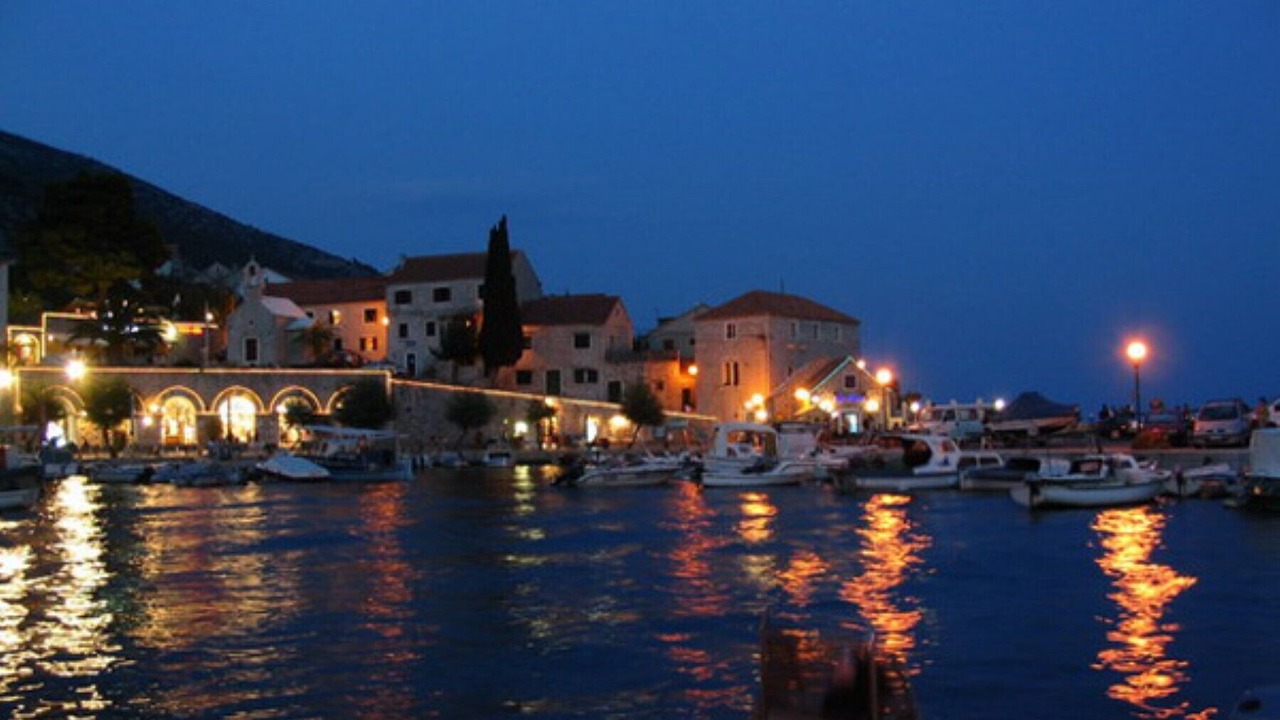 Photo of Outdoor in Cove Basina (Jelsa)