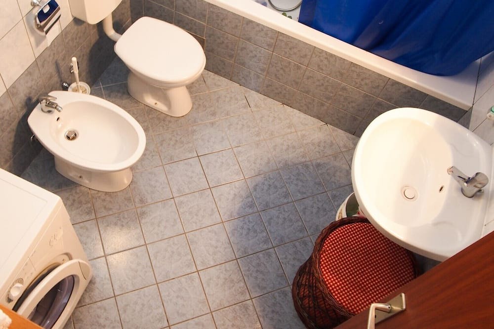 Photo of Bathroom in Moca