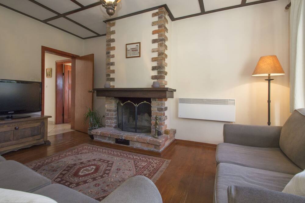 Photo of Livingroom in Korcula