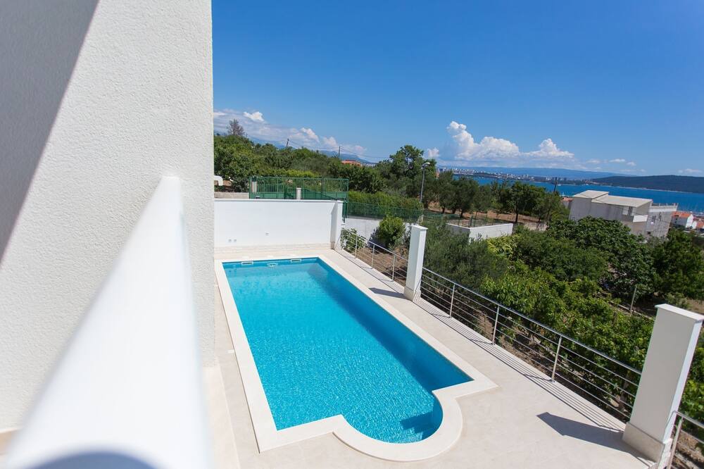 Photo of Patio Balcony in Kastel Gomilica