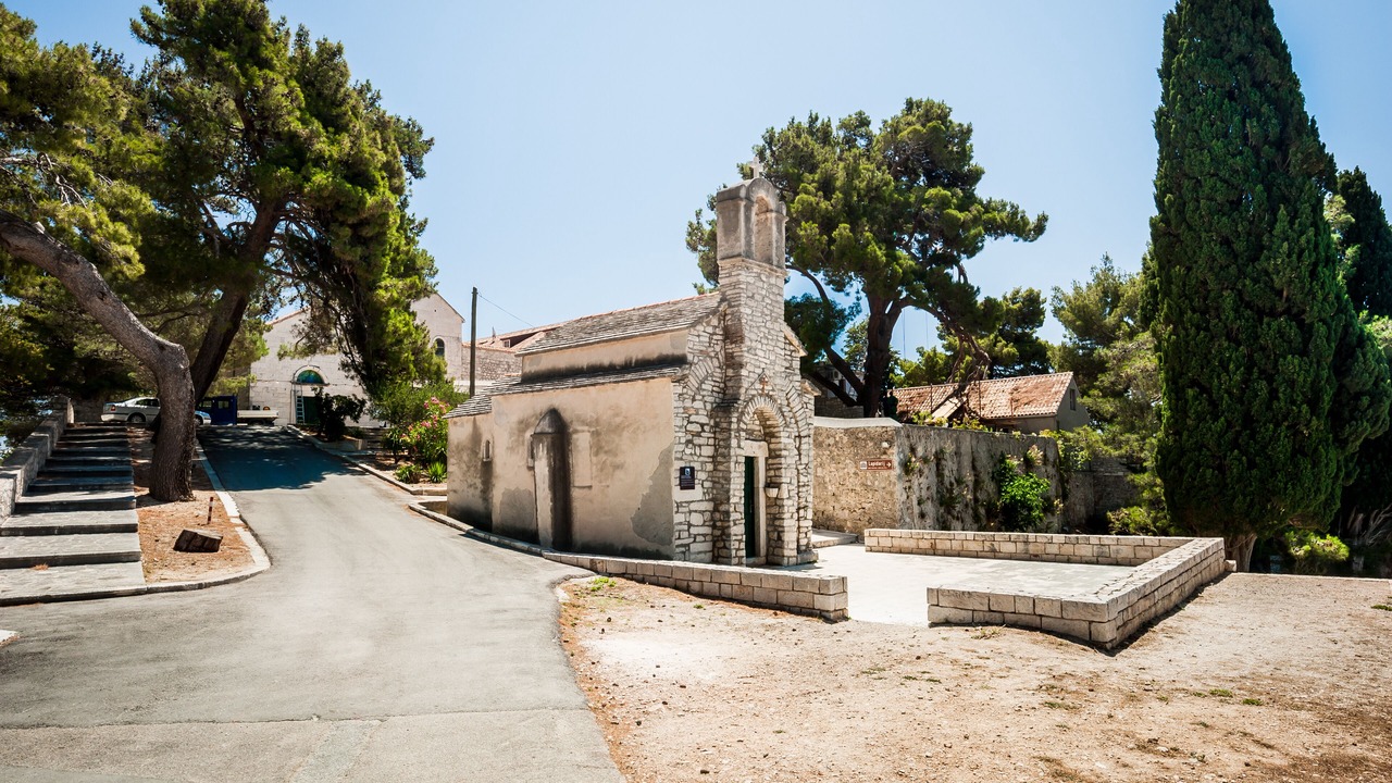 Photo of Outdoor in Cove Basina (Jelsa)