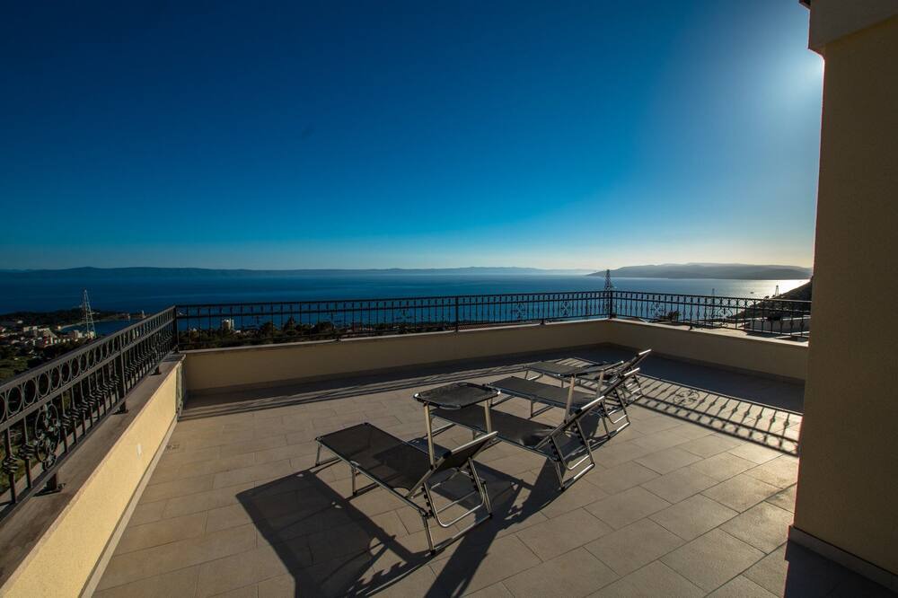 Photo of Patio Balcony in Ratac