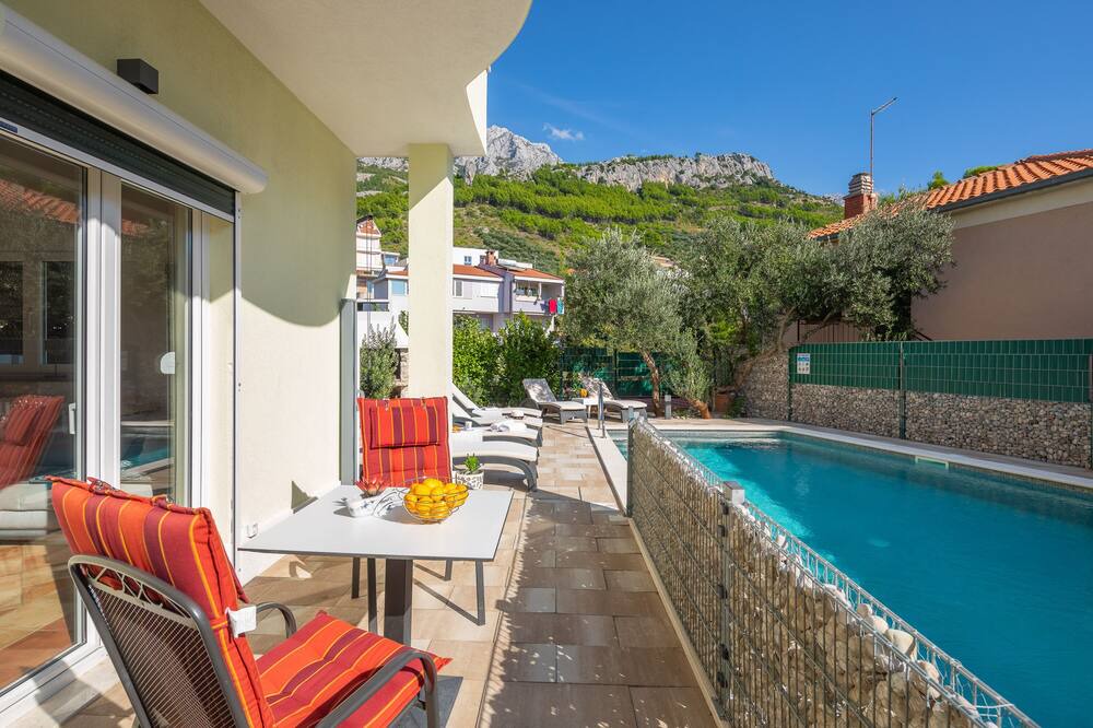 Photo of Patio Balcony in Krvavica