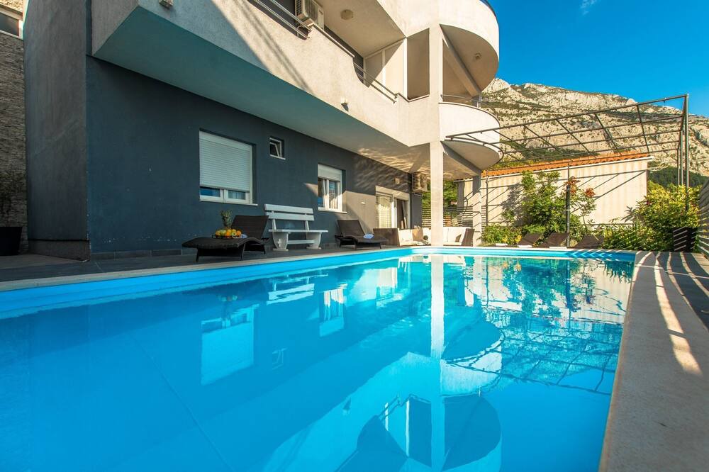 Photo of Outdoor in Ratac