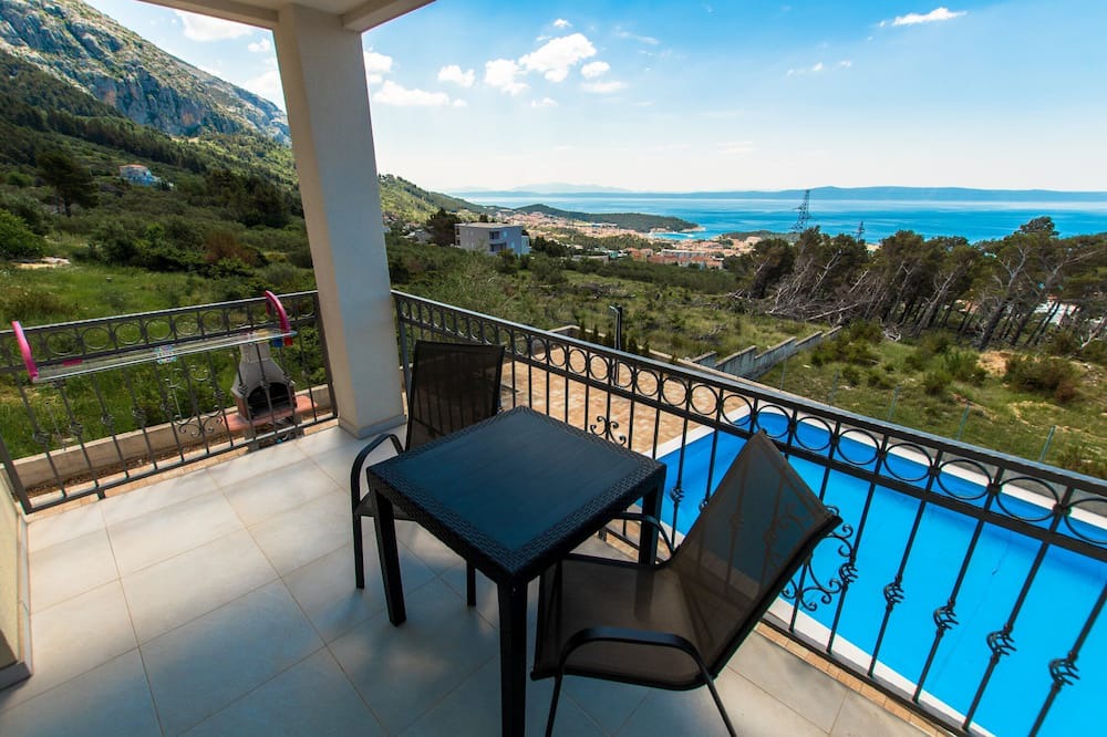 Photo of Patio Balcony in Ratac