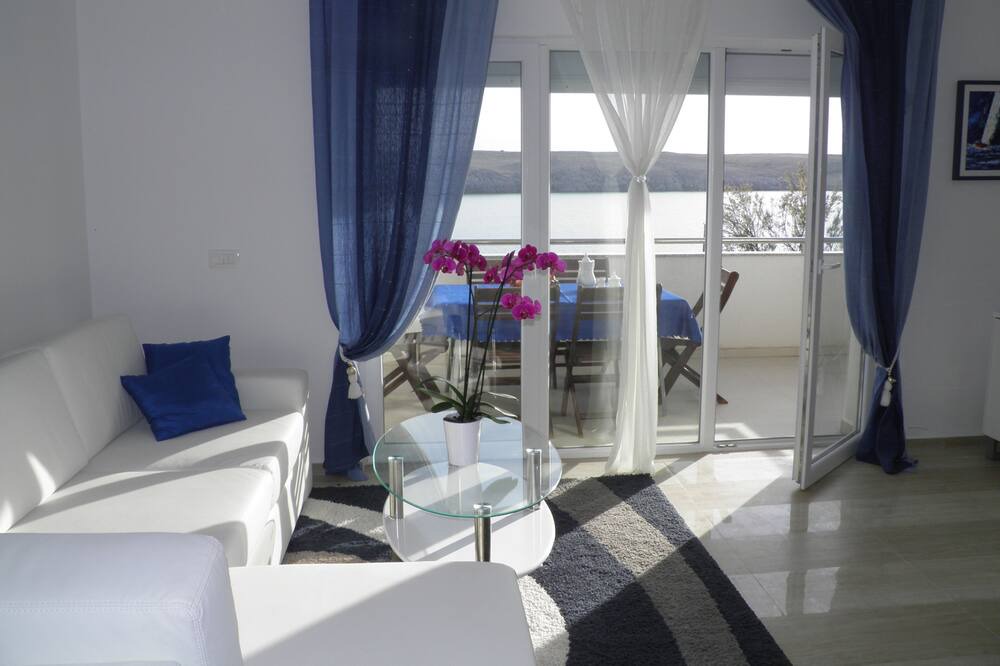 Photo of Livingroom in Dinjiska