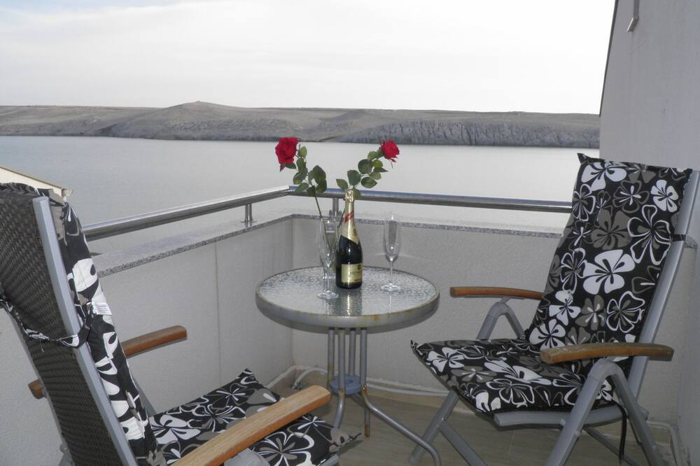Photo of Patio Balcony in Dinjiska