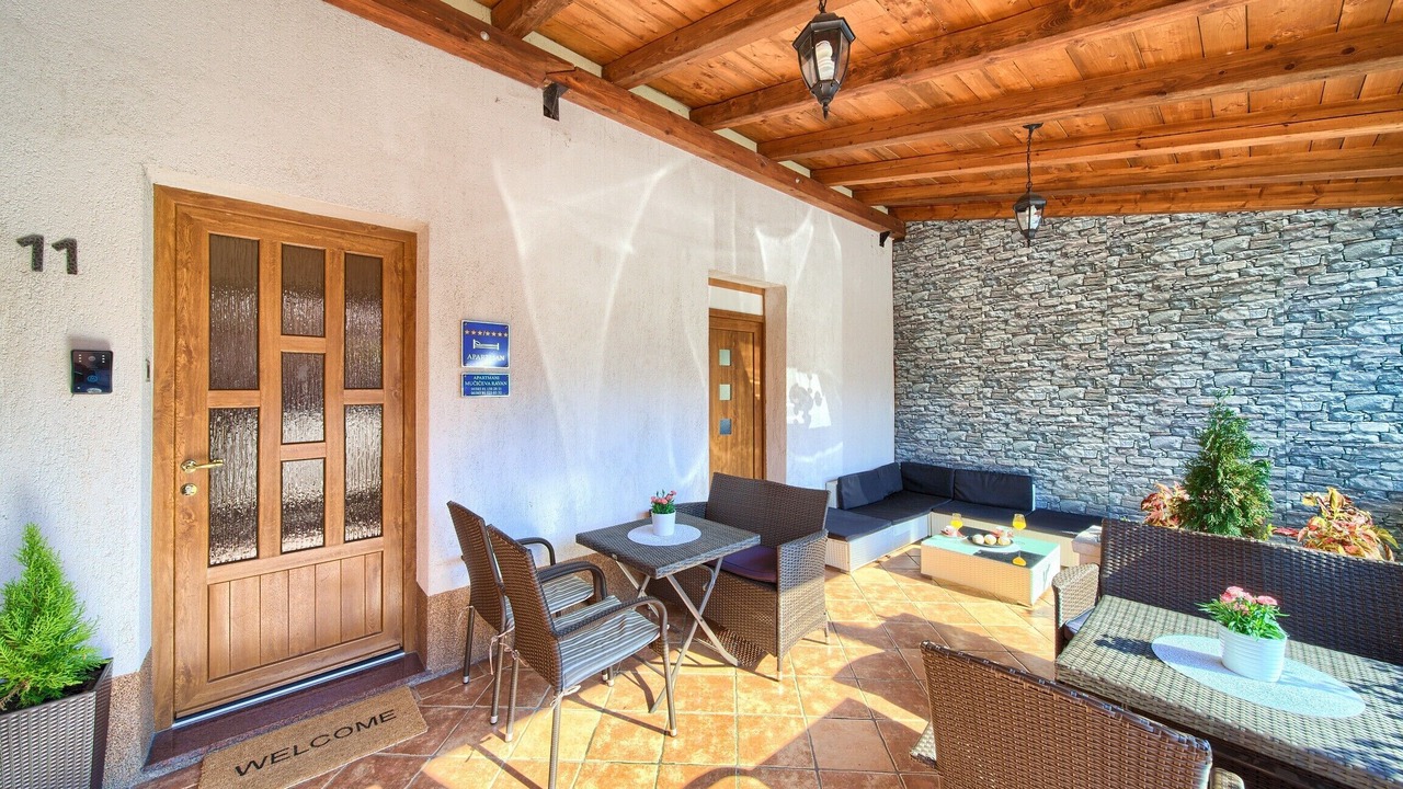 Photo of Outdoor in Mucici