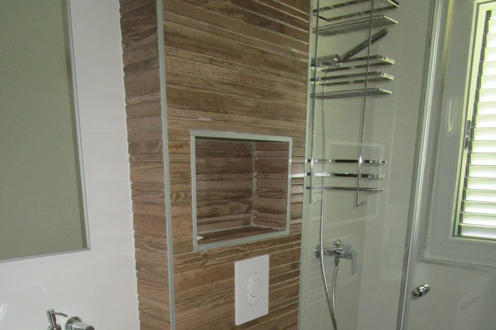 Photo of Bathroom in Podgora