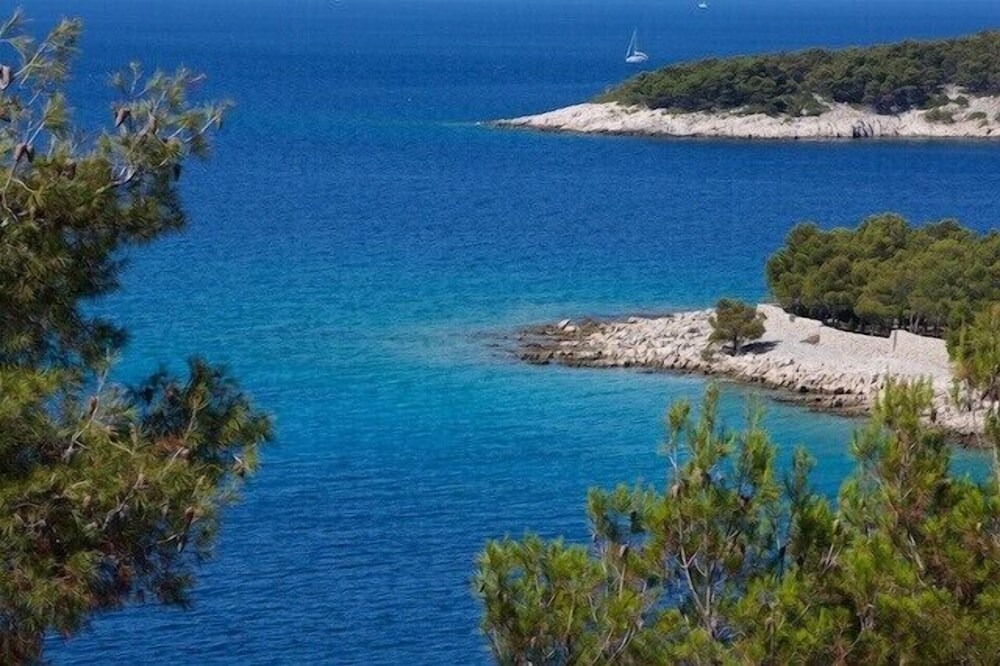 Photo of Others in Milna (Brac)