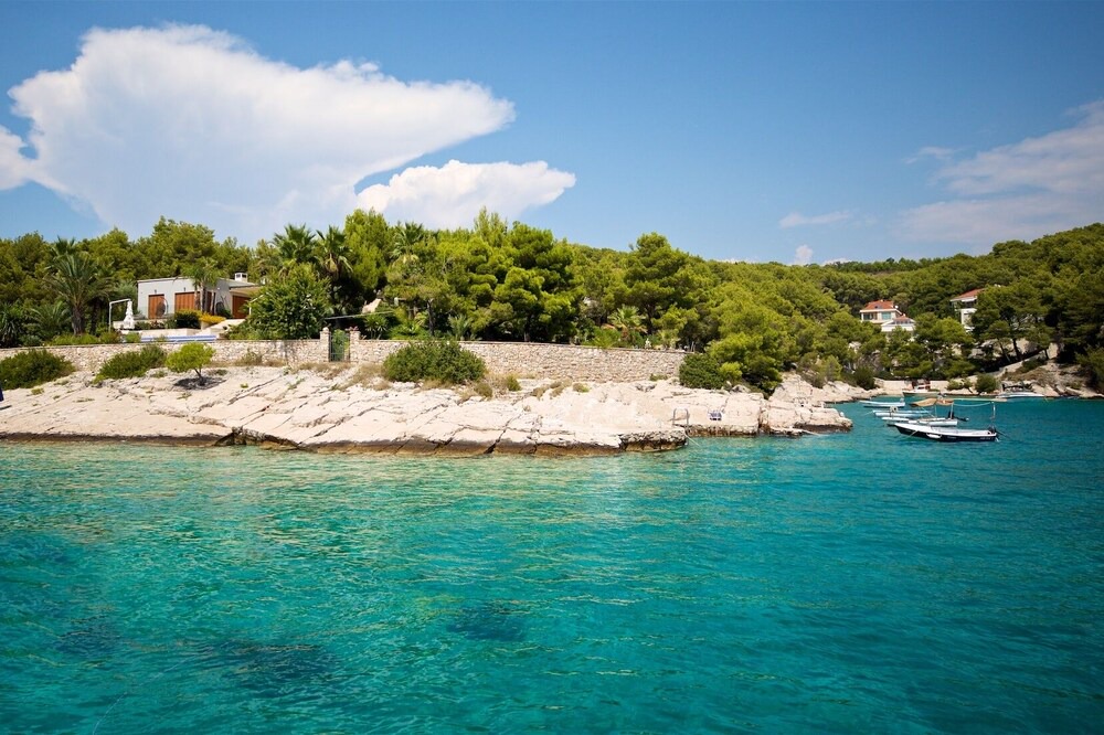 Photo of Others in Milna (Brac)
