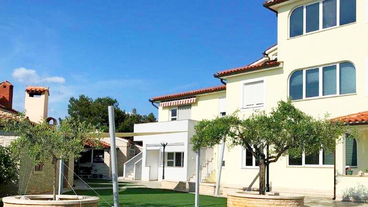 Photo of Outdoor in Stinjan