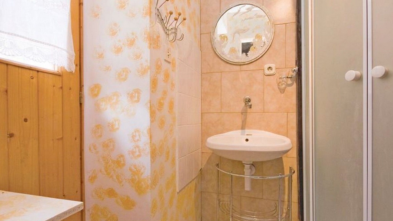 Photo of Bathroom in Sutomiscica