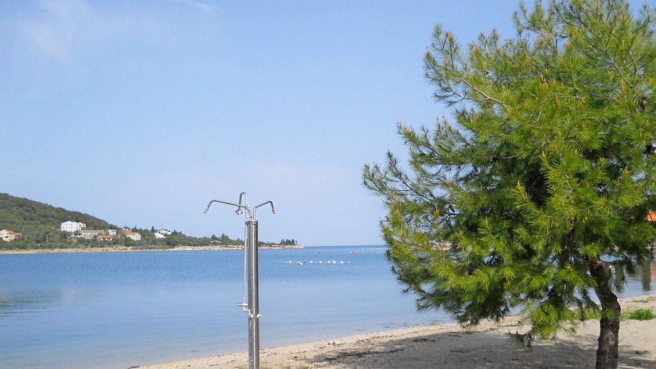 Photo of Others in Sutomiscica