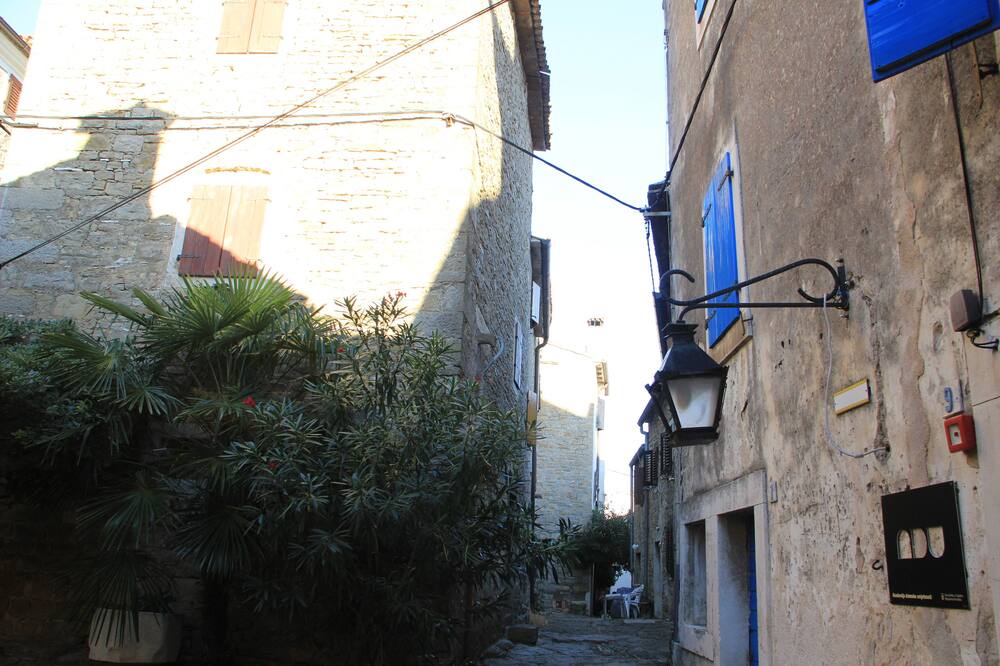 Photo of Outdoor in Vrznaveri