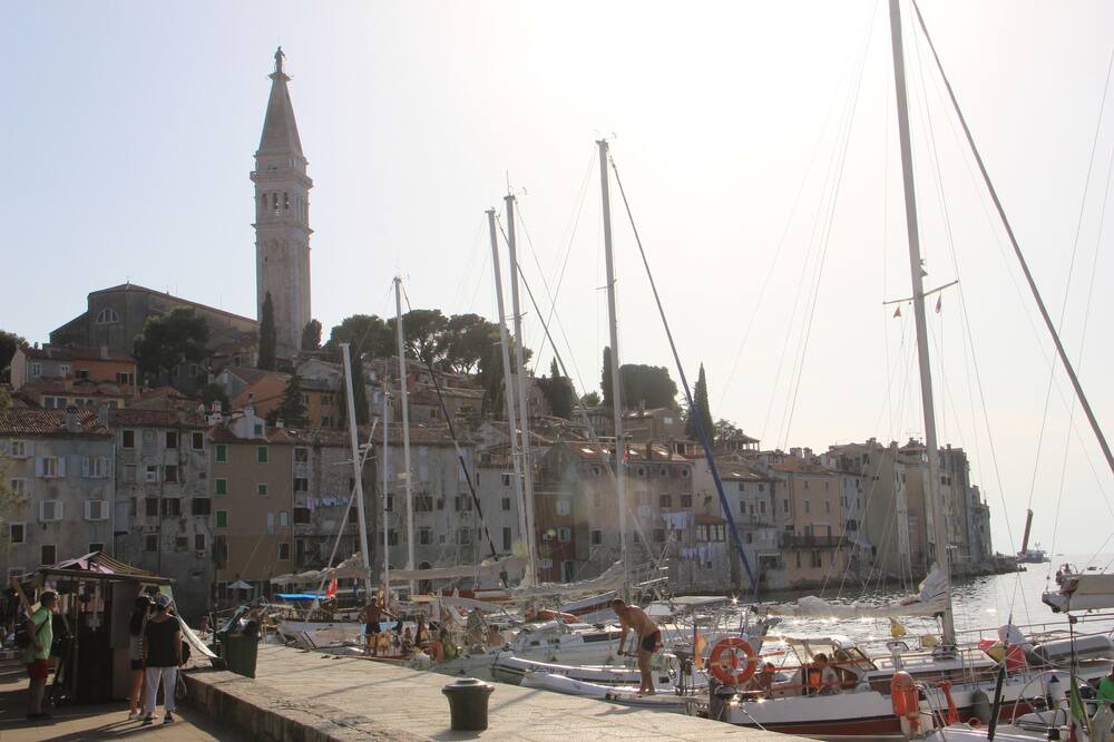 Photo of Others in Vrznaveri