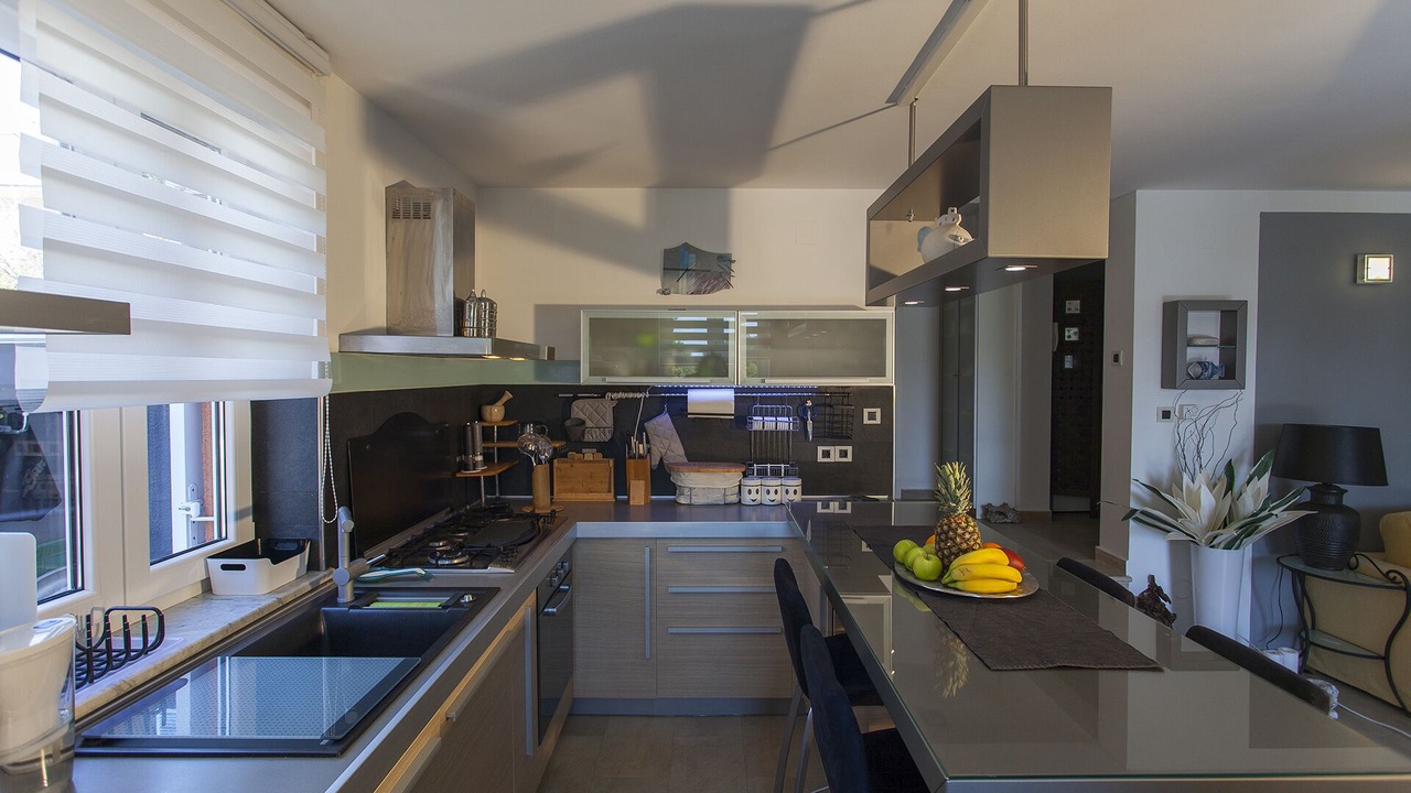Photo of Kitchen in Cres
