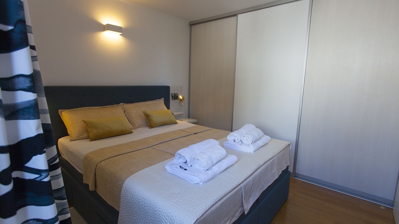 Photo of Bedroom in Cres