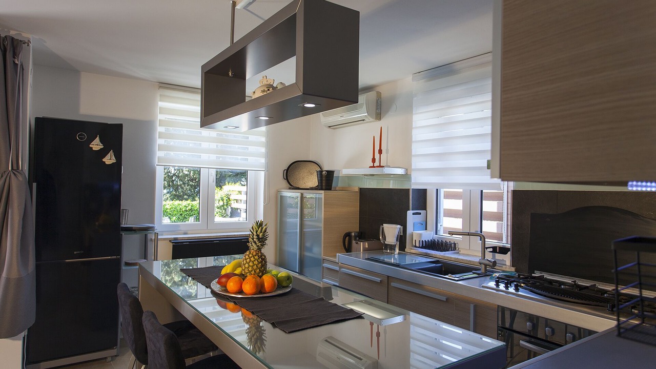 Photo of Kitchen in Cres