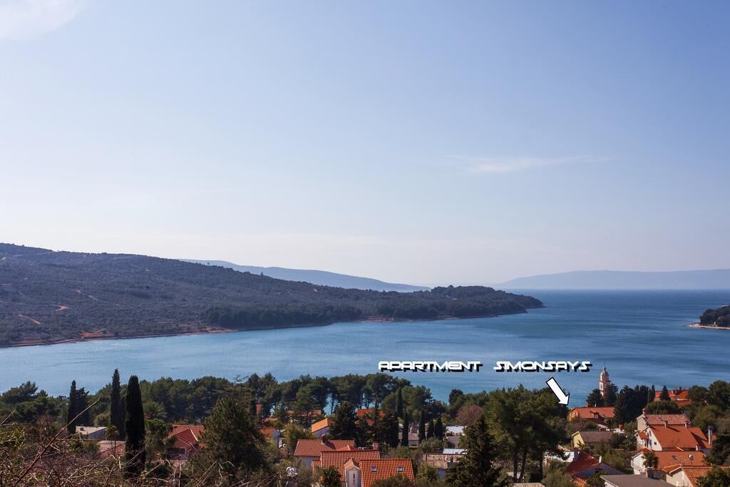 Photo of Others in Cres