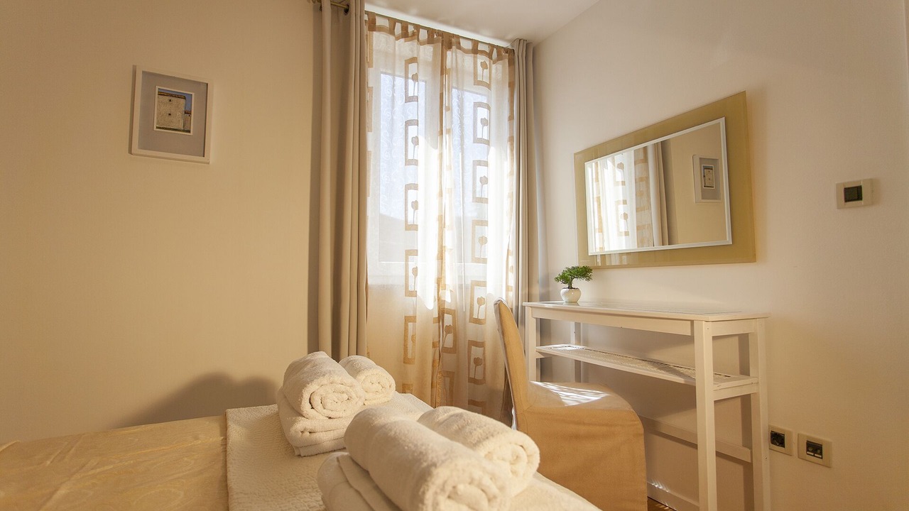 Photo of Bedroom in Cres