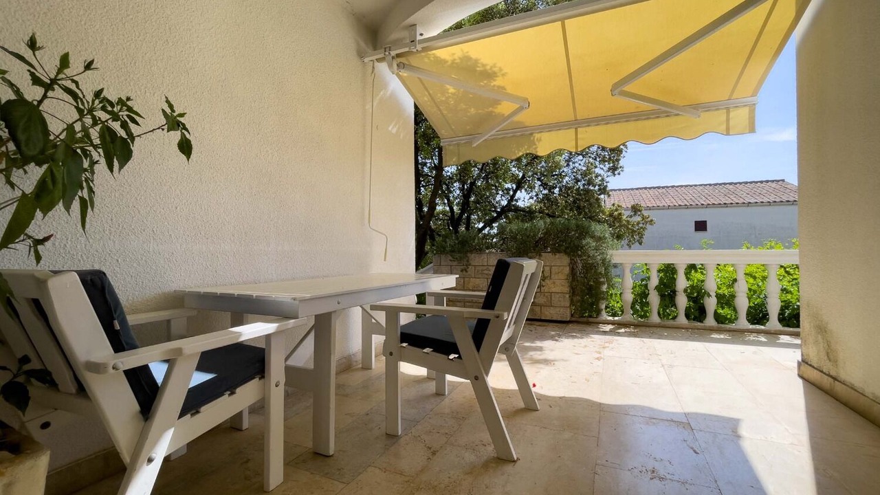 Photo of Outdoor in Mandre