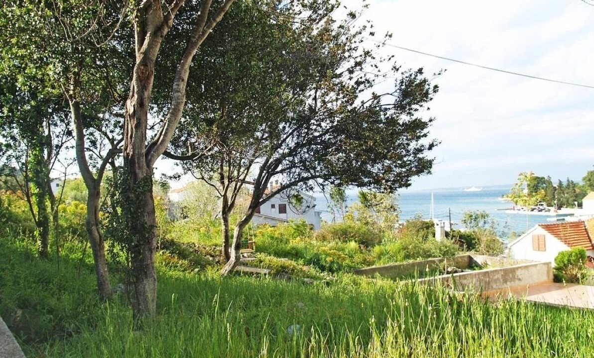 Photo of Outdoor in Lukoran