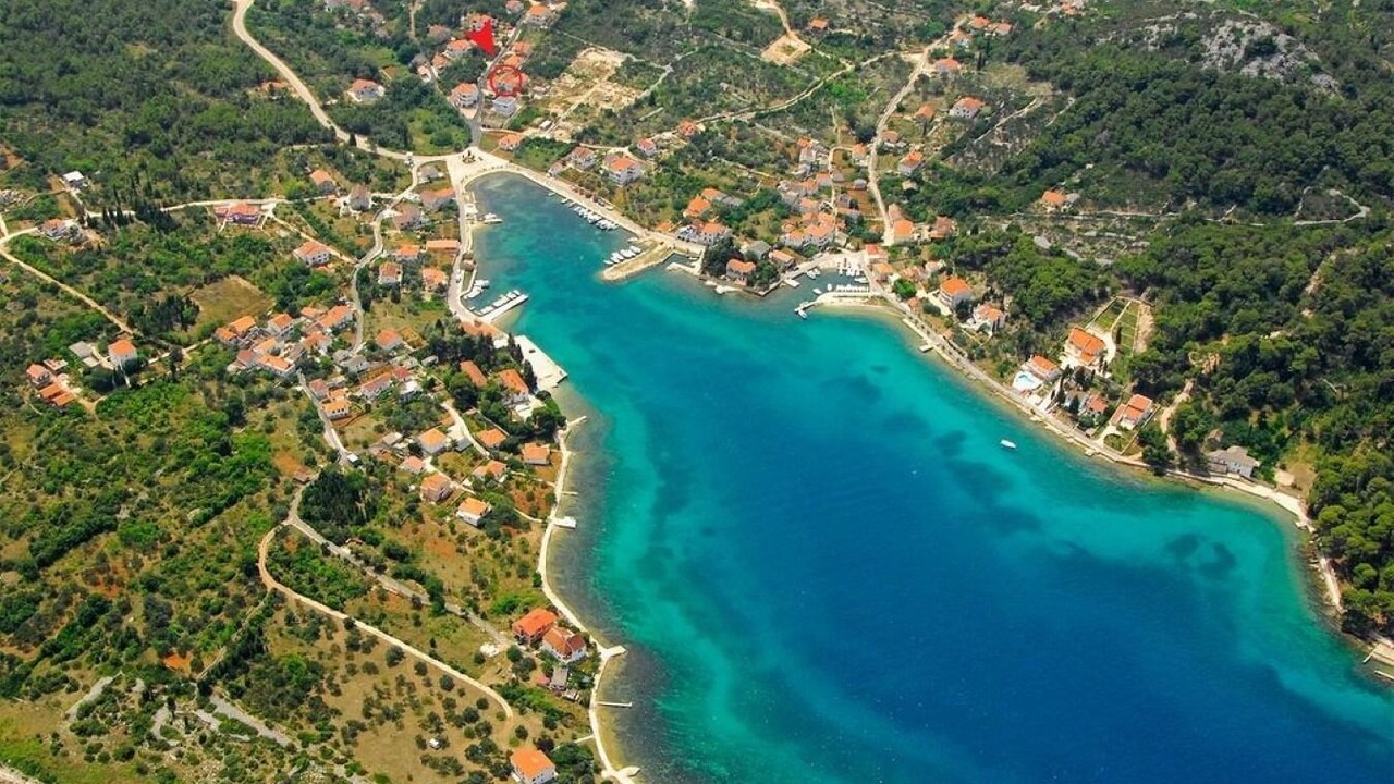 Photo of Outdoor in Lukoran