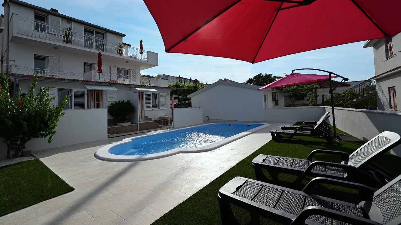 Photo of Outdoor in Slatine