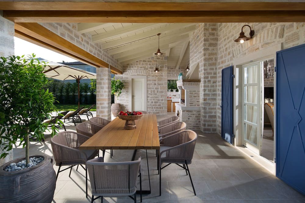 Photo of Patio Balcony in Korenici