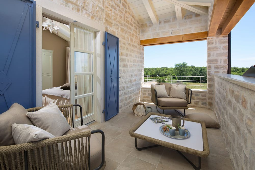 Photo of Patio Balcony in Korenici