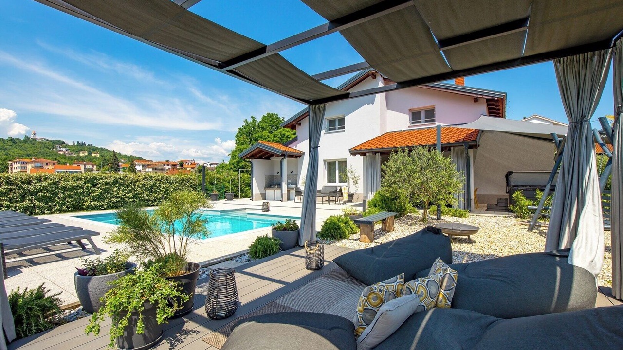 Photo of Outdoor in Mihotici