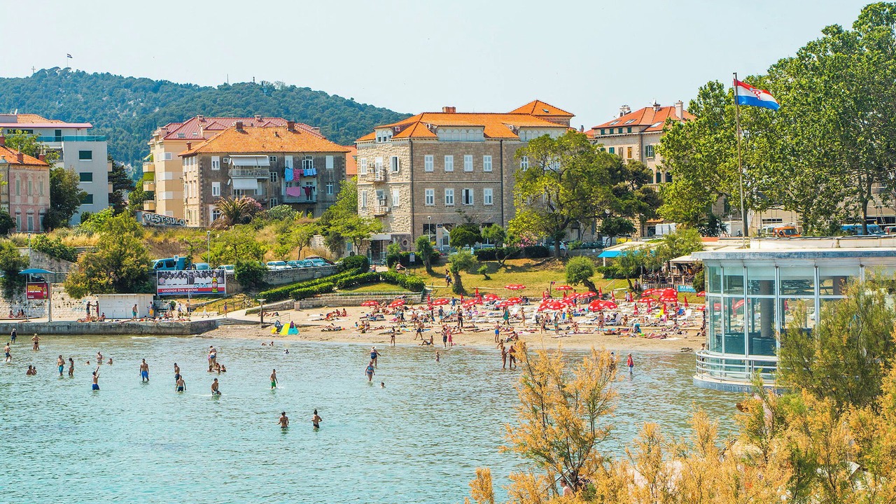 Photo of Others in Bacvice