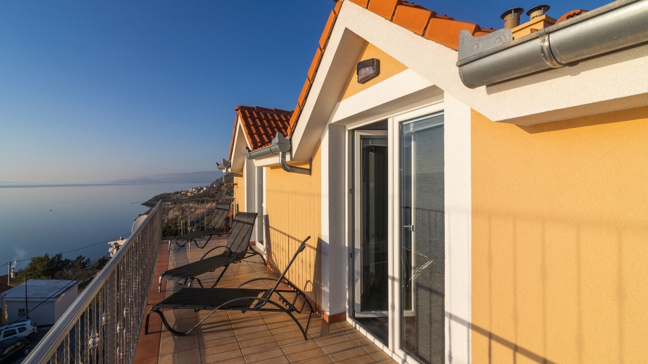 Photo of Patio Balcony in Vratarusa