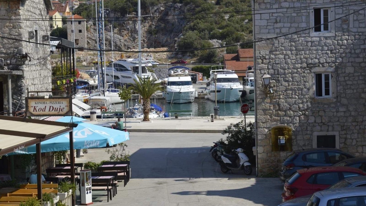 Photo of Patio Balcony in Marina