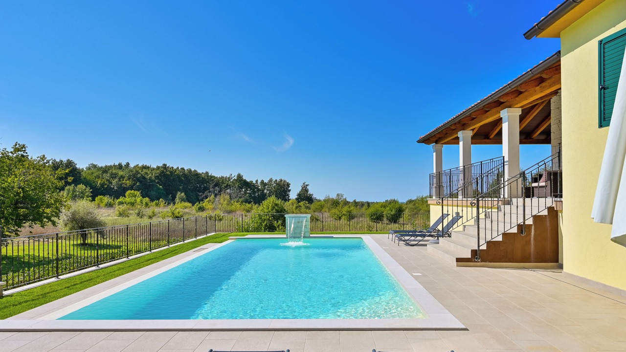 Photo of Outdoor in Korenici