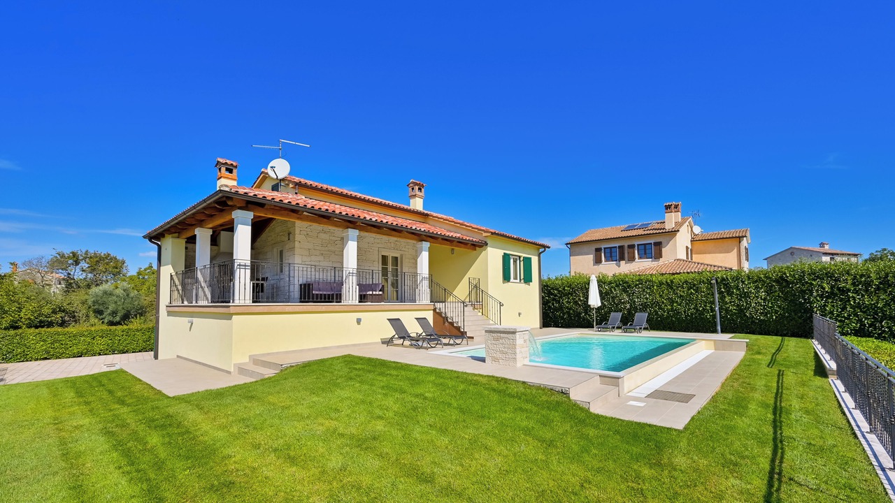 Photo of Outdoor in Korenici