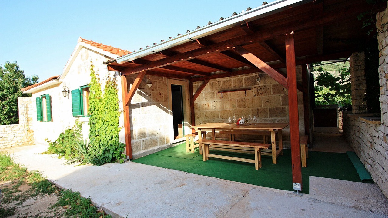 Photo of Outdoor in Dol