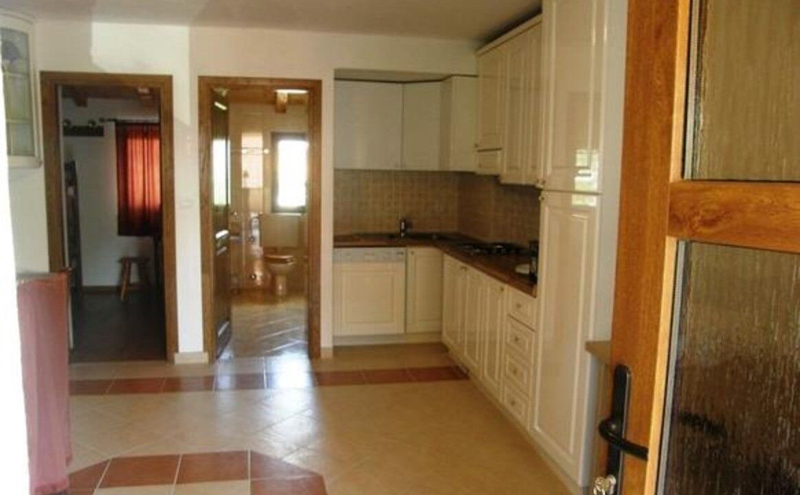 Photo of Kitchen in Gabonjin