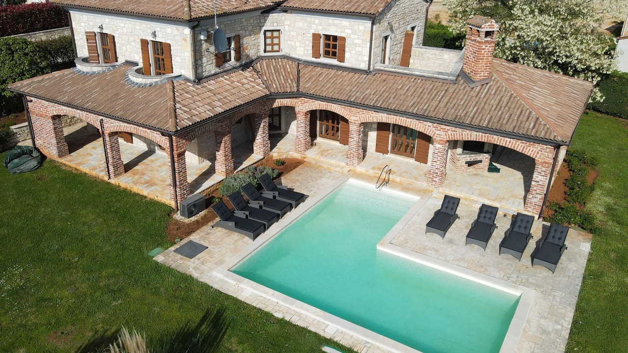Photo of Outdoor in Stifanici