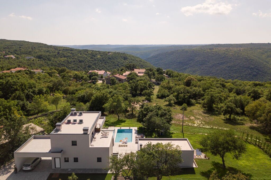 Photo of Outdoor in Kapelica