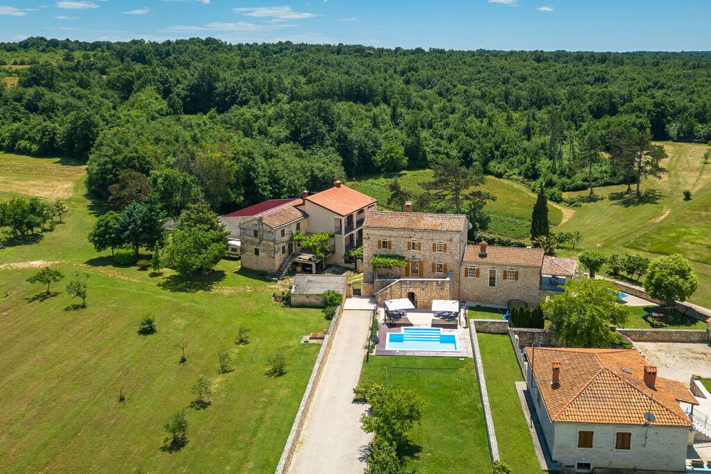 Photo of Outdoor in Prkacini