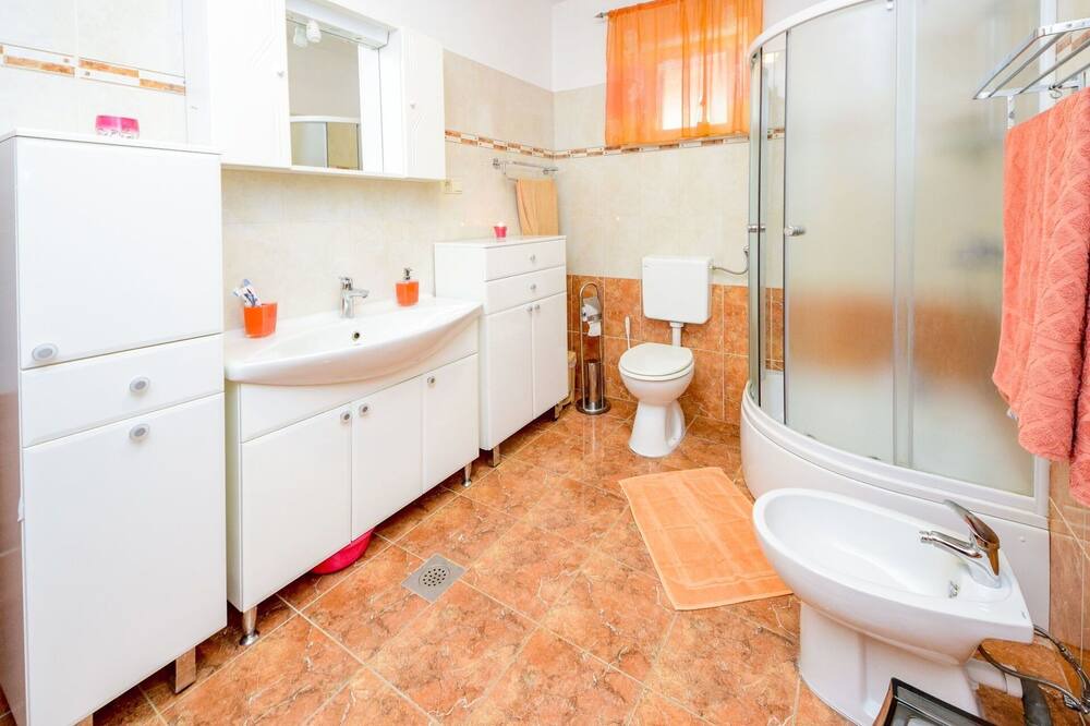 Photo of Bathroom in Babina