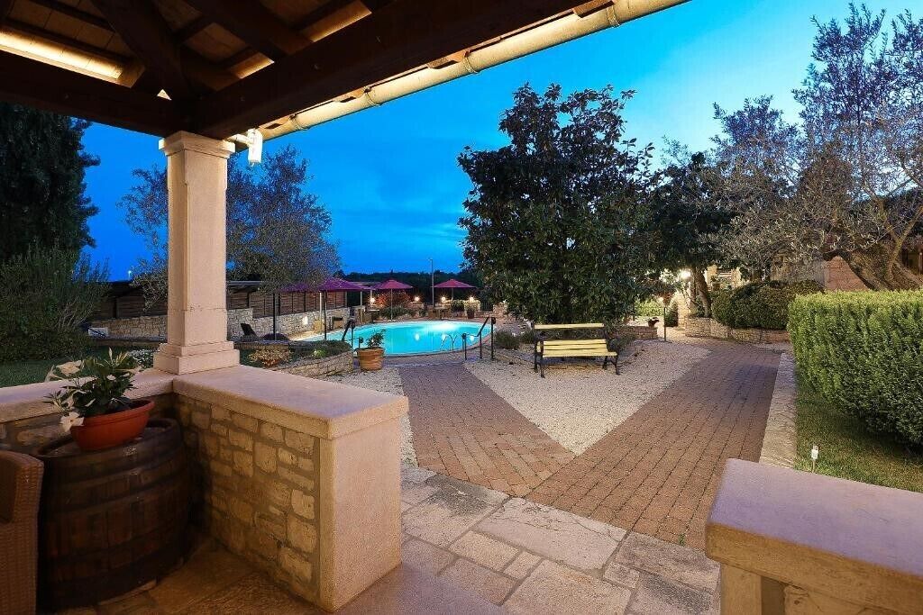 Photo of Patio Balcony in Kurili