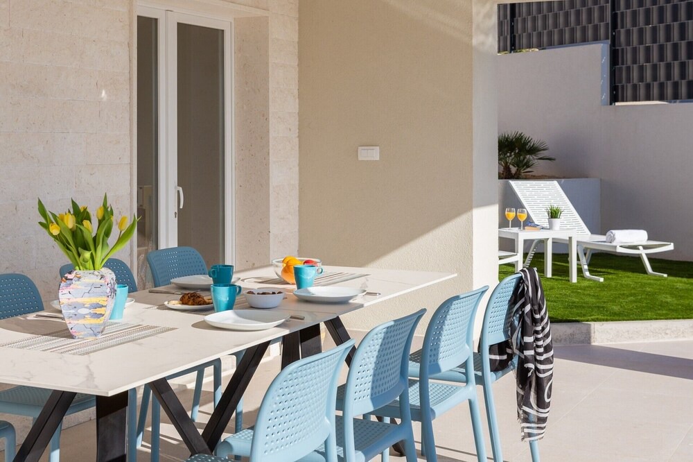Photo of Outdoor in Brela