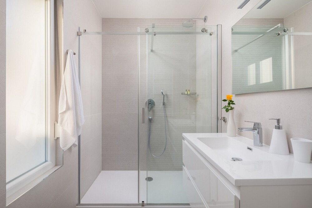 Photo of Bathroom in Brela